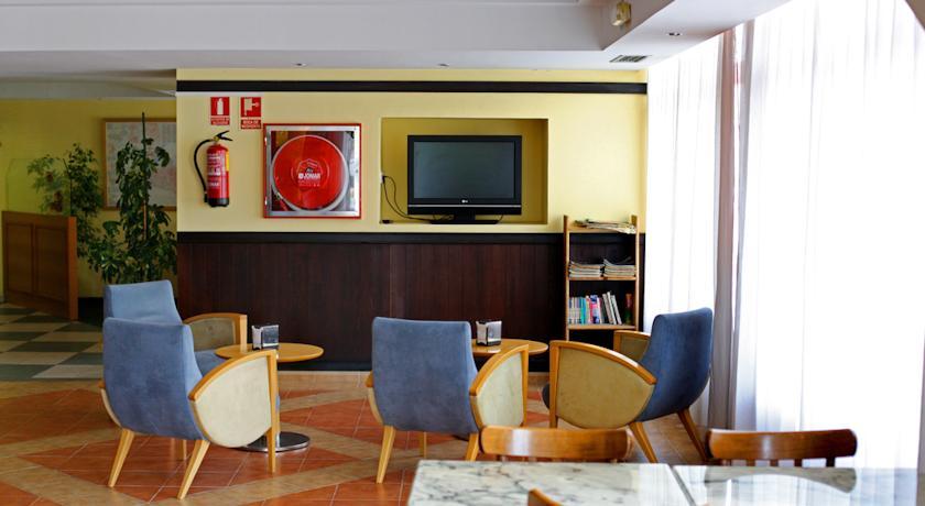 Hotel Iris Guadalajara Bagian luar foto