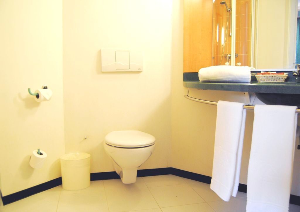 Hotel Iris Guadalajara Bagian luar foto
