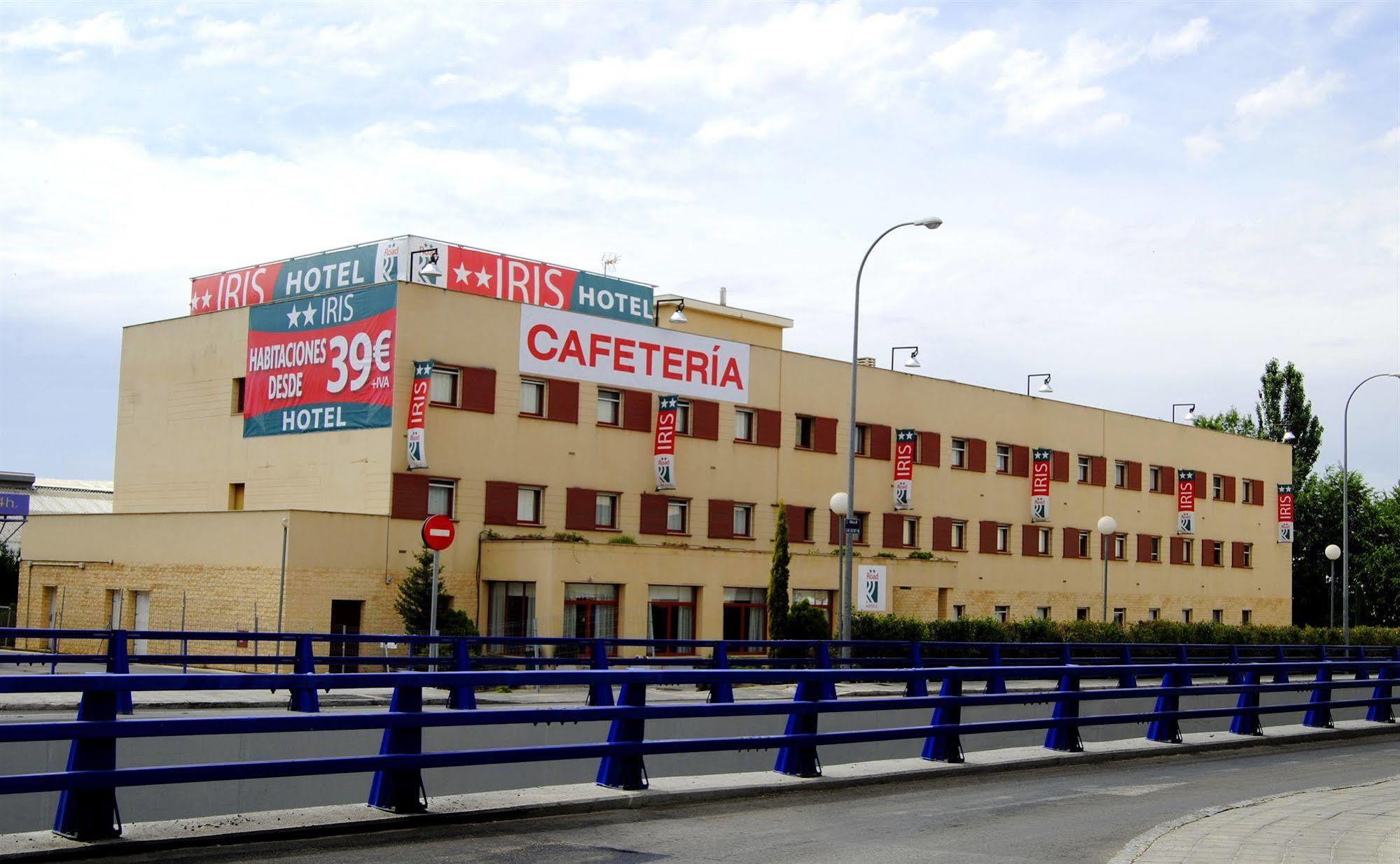Hotel Iris Guadalajara Bagian luar foto
