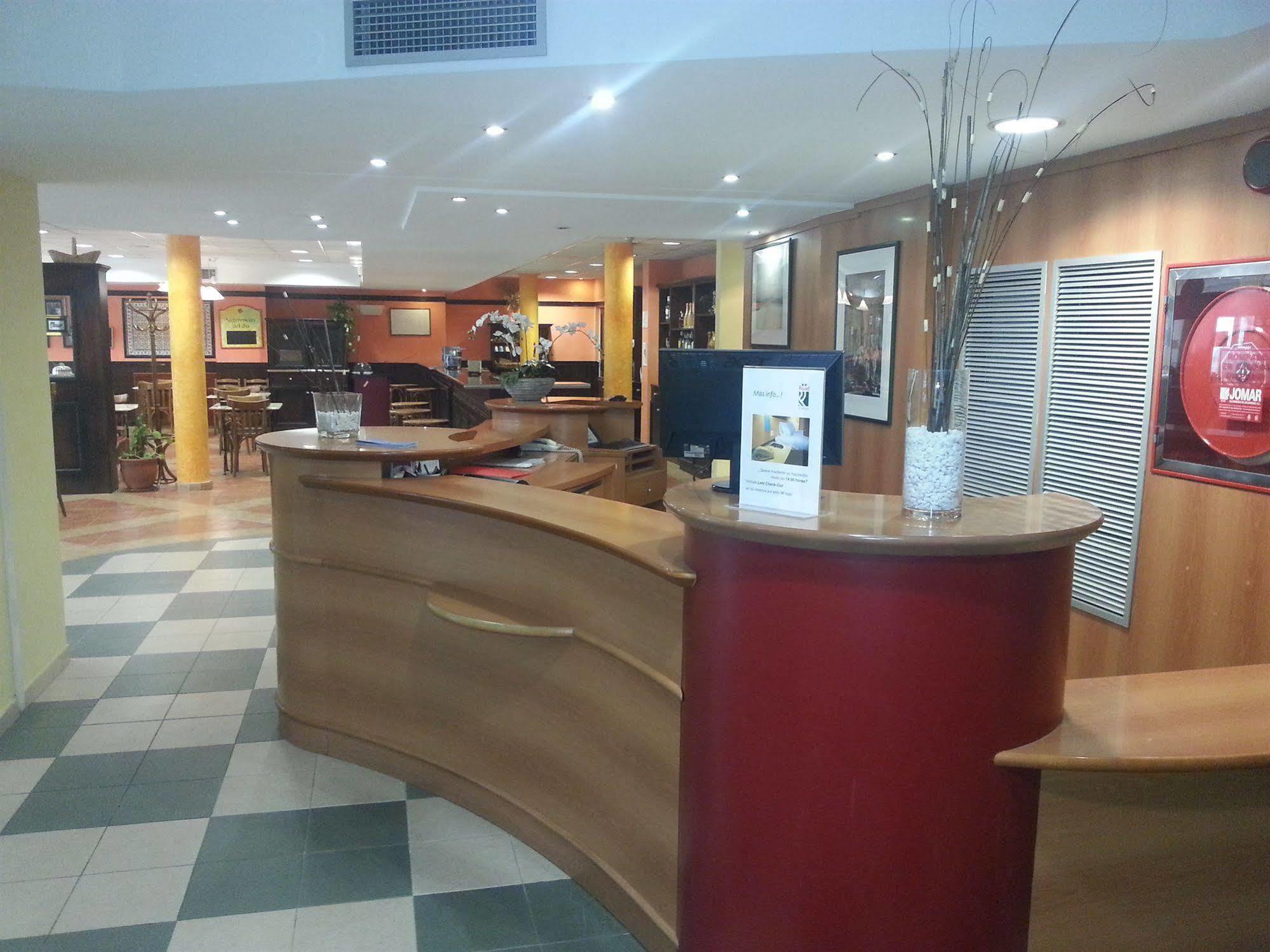 Hotel Iris Guadalajara Bagian luar foto